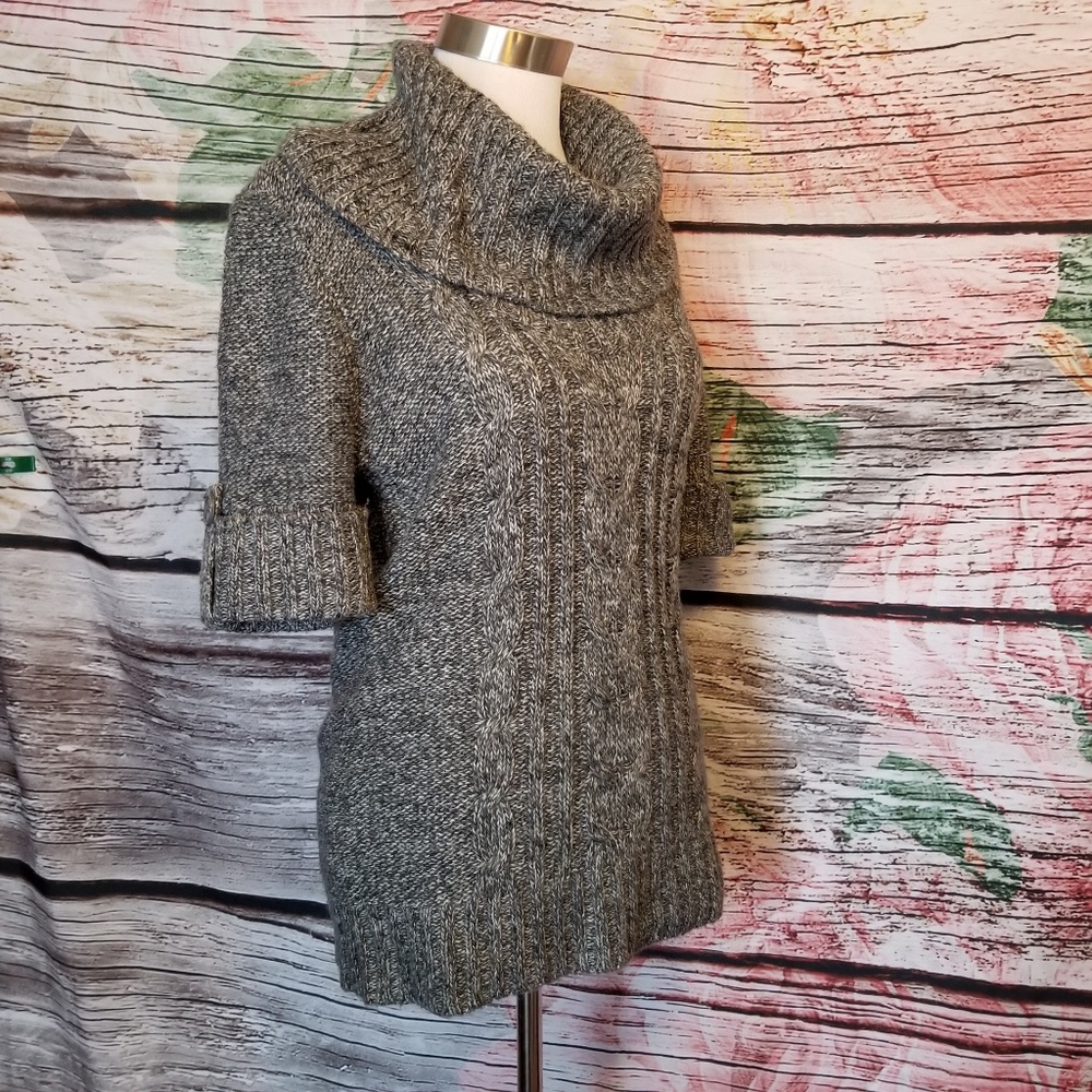 89th & Madison Turtle Neck Sweater